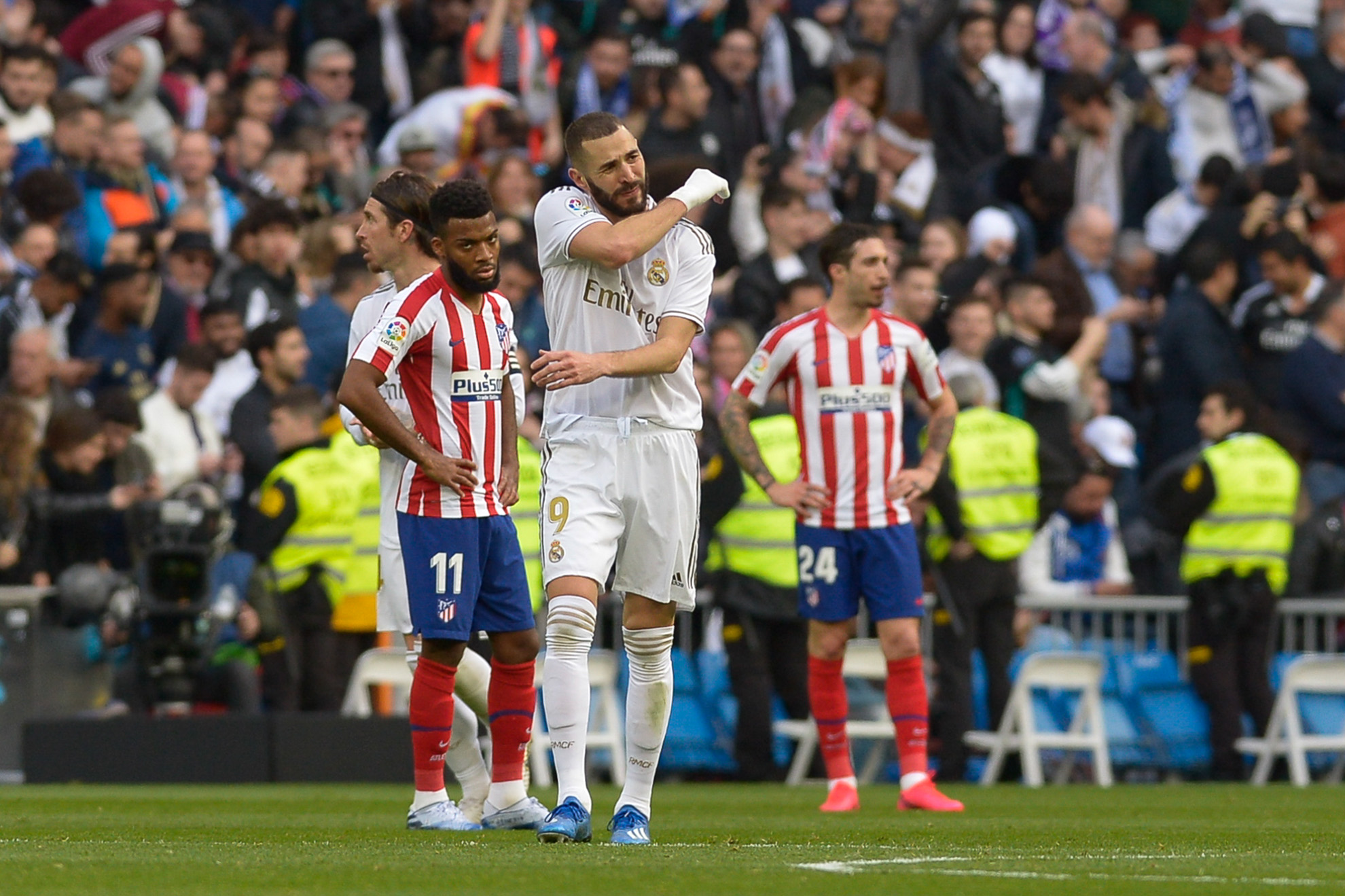 El francés Benzema celebra el gol frente al Atlético de Madrid.